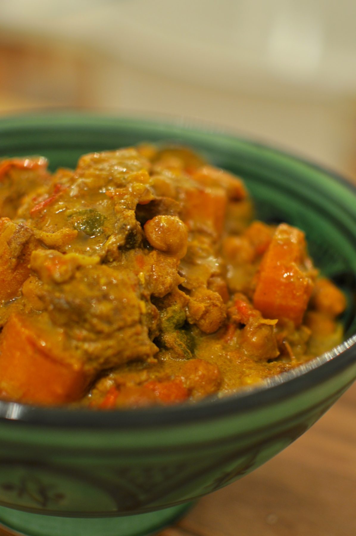 Moroccan beef curry in the slow cooker - Claire K Creations
