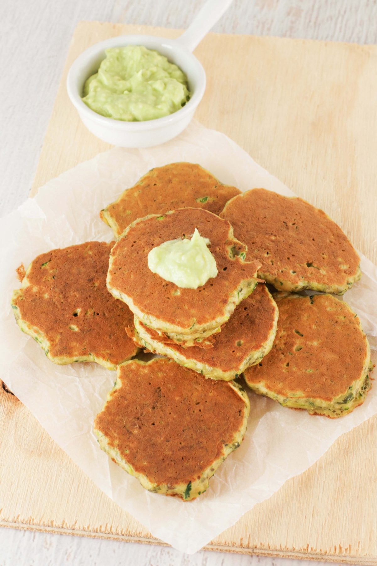 Zucchini fritters (with avocado yoghurt sauce) via www.clairekcreations.com