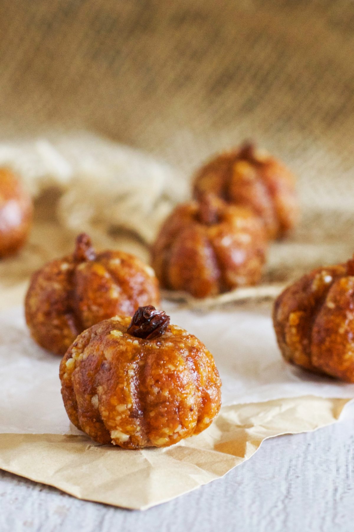 Pumpkin apricot and macadamia balls via www.clairekcreations.com