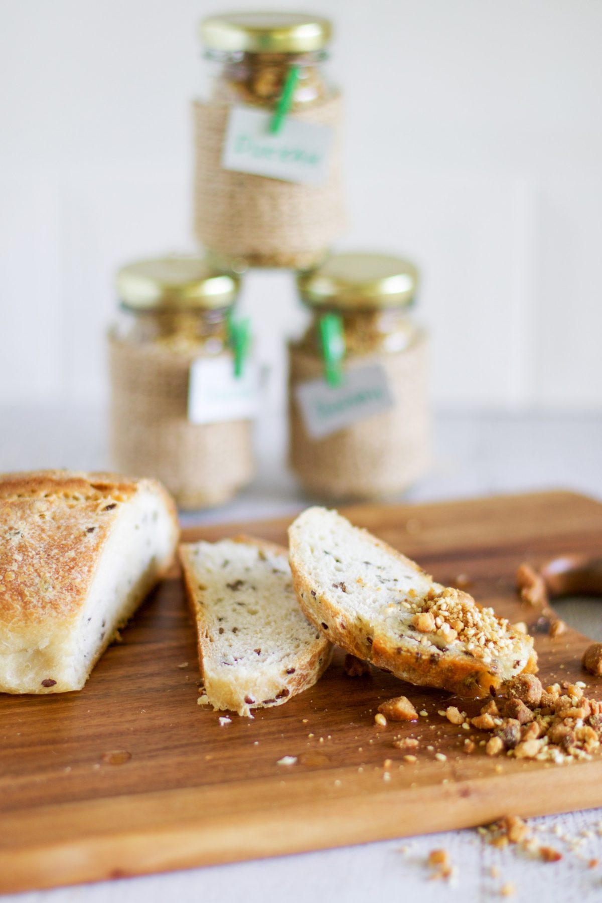 Macadamia Dukkah via www.clairekcreations.com