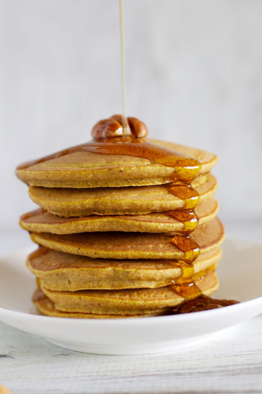 Maple pumpkin pancakes (dairy & gluten free) via www.clairekcreations.com