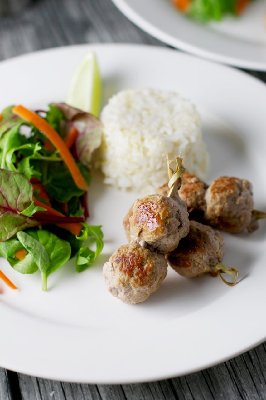 Asian pork meatballs via www.clairekcreations.com