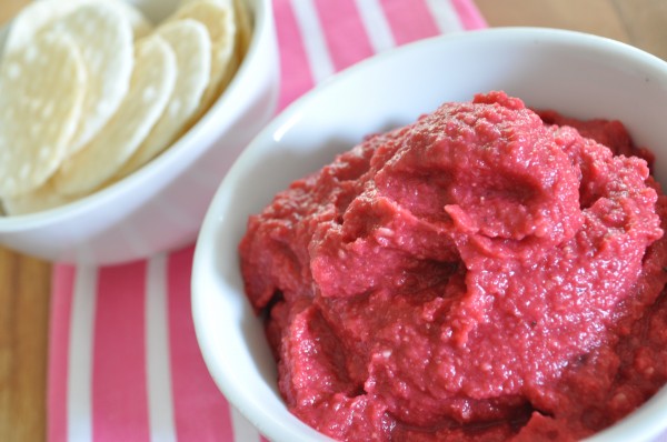 Beetroot hommus