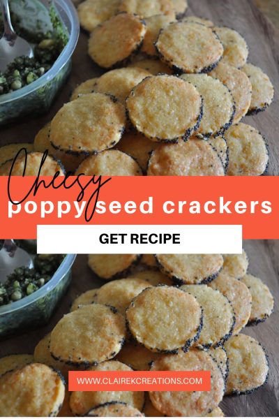 Cheddar and poppy seed crackers - simple cheesy cracker recipe