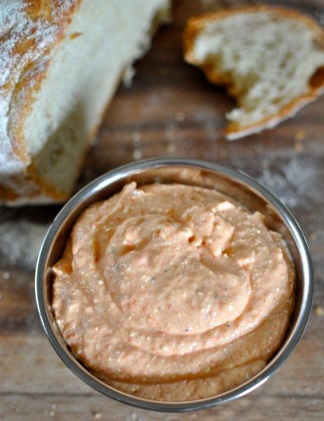 Feta and capsicum dip