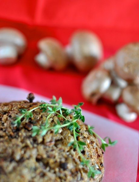 Christmas stuffed mushrooms