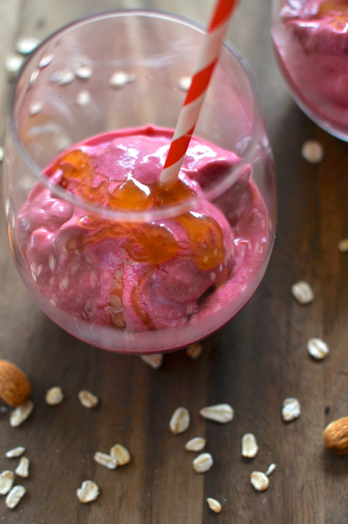 Raspberry and almond smoothie