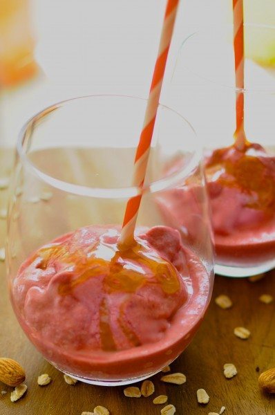 Raspberry and almond smoothie