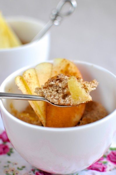 Apple and cinnamon paleo muffin