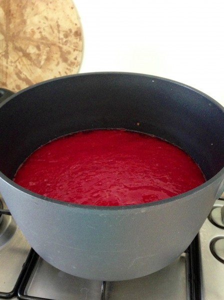 Homemade tomato pasta sauce
