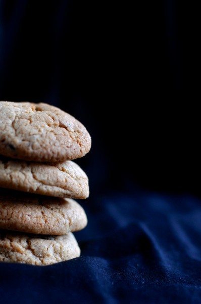 Chocolate macadamia biscuits via Claire K Creations www.clairekcreations.com