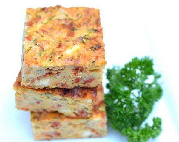 Zucchini chorizo and feta slice Zucchini chorizo and feta slice - Miss Foodie
