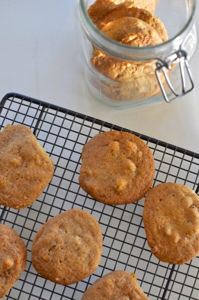Brown sugar walnut biscuits