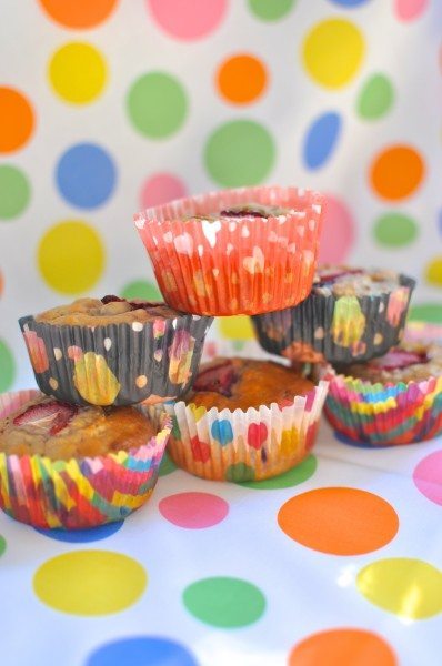 Banana berry muffins