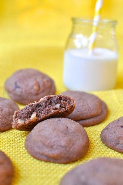 Double chocolate walnut biscuits