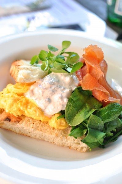 Eggs on toast with smoked salmon