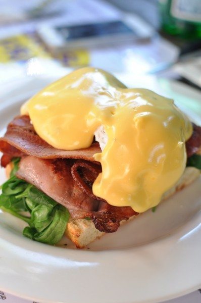 sassa eggs benedict... spinach, poached eggs & house hollandaise on Turkish, and bacon