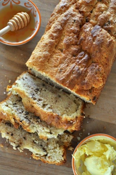 Walnut soda bread
