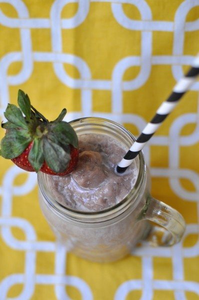 Healthy chocolate thickshake