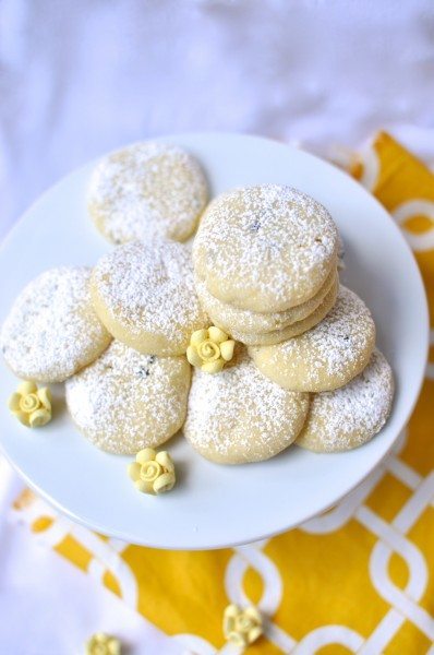 Passionfruit shortbread