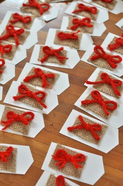 Homemade Christmas gift tags via www.clairekcreations.com