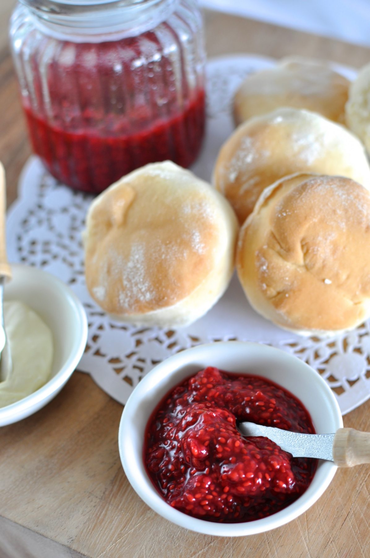 Paleo raspberry jam via www.clairekcreations.com