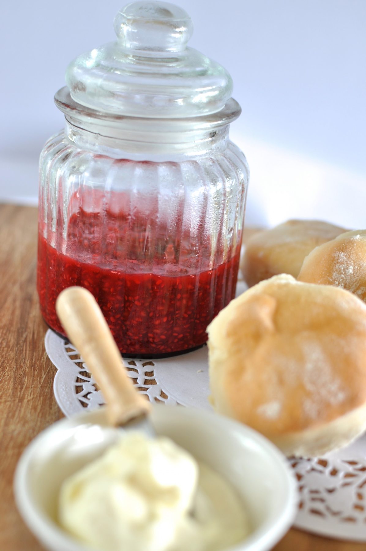 Paleo raspberry jam via www.clairekcreations.com