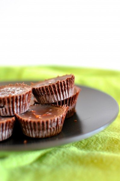 Raw chocolate peanut butter cups