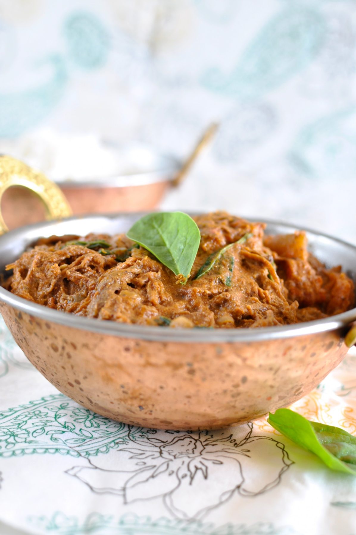 Shredded beef curry in the slow cooker - Claire K Creations