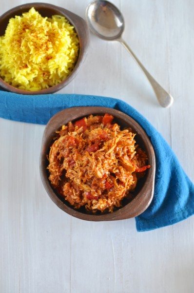 Spanish chicken in the slow cooker via www.clairekcreations.com
