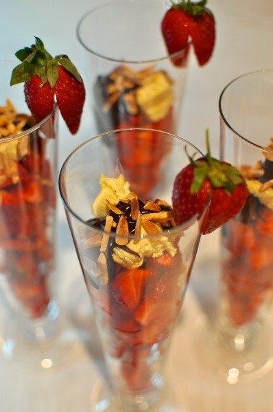 Chocolate strawberries and cream via www.clairekcreations.com