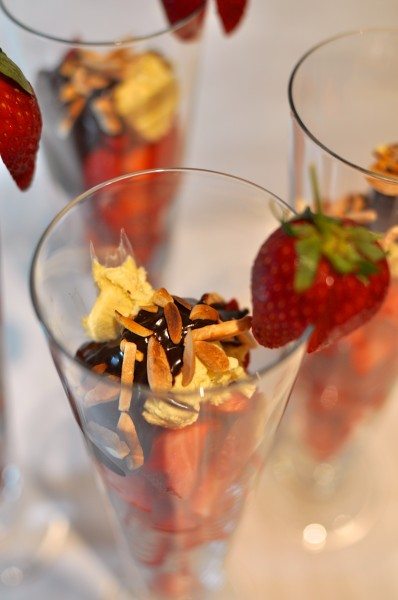 Chocolate strawberries and cream via www.clairekcreations.com