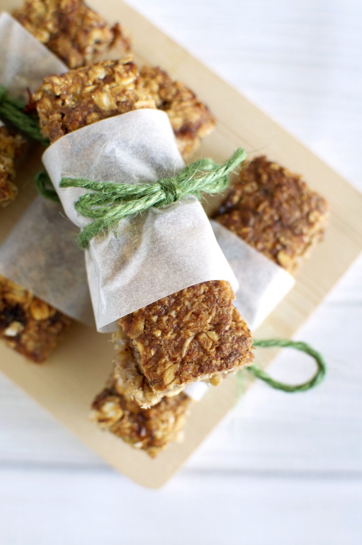 Banana Muesli Bars delicious, quick and easy snacks.