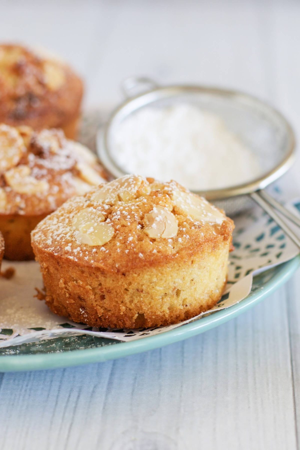 Passionfruit and white chocolate friands via www.clairekcreations.com