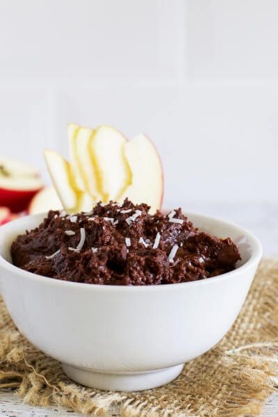 Chocolate hommus via www.clairekcreations.com