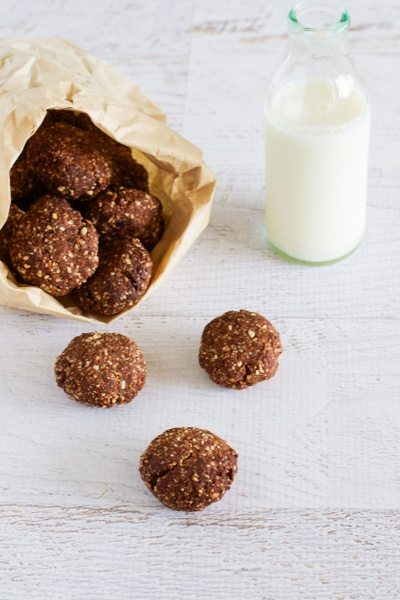 Choc nut biscuits (gluten, sugar, egg & dairy free) via www.clairekcreations.com