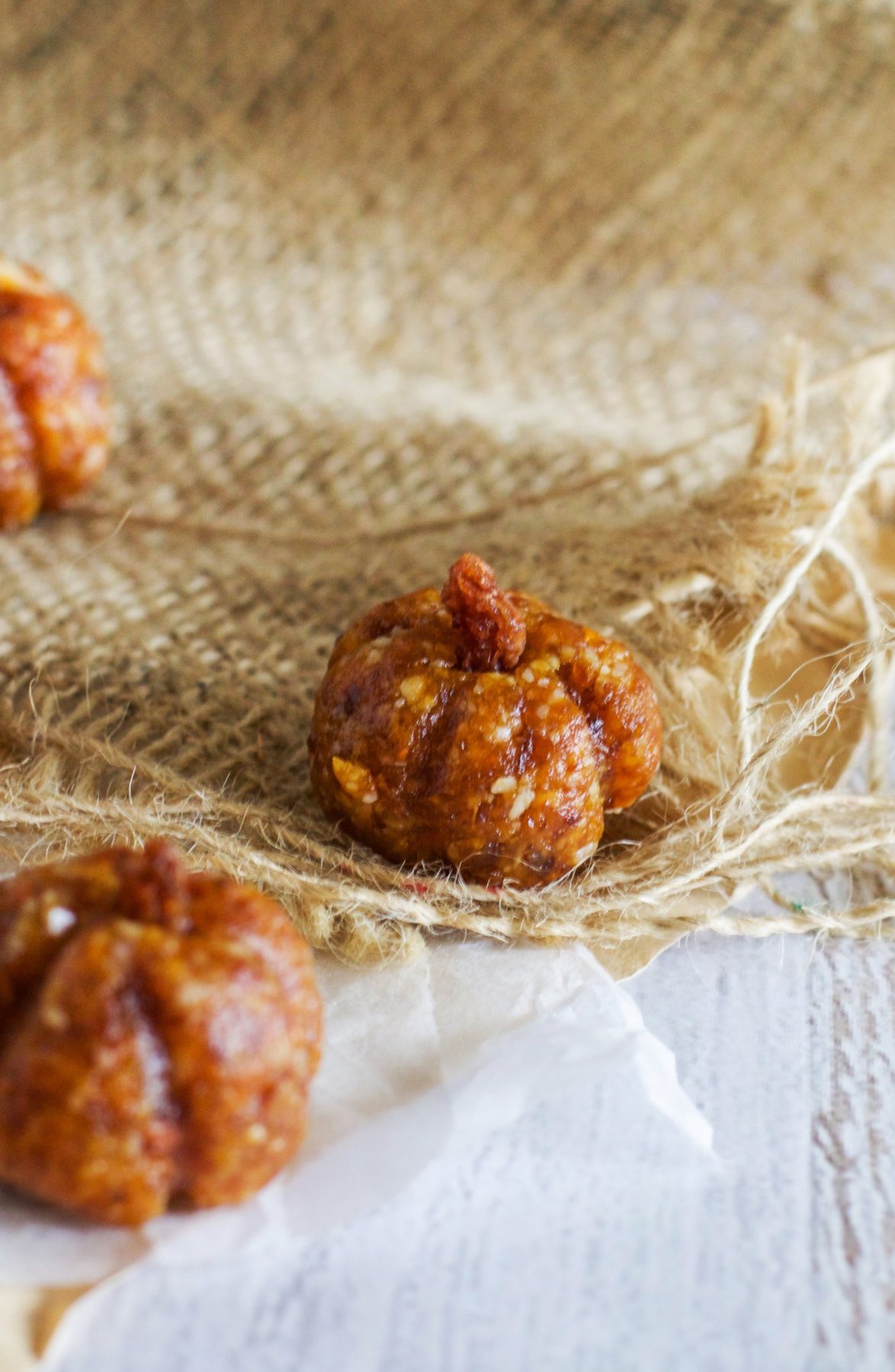 Pumpkin apricot and macadamia balls via www.clairekcreations.com
