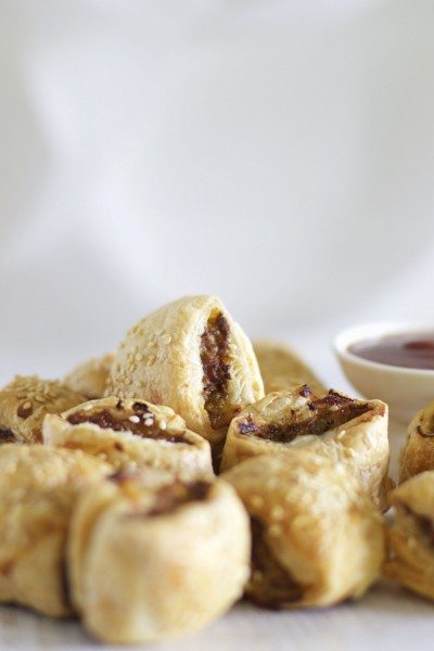 Party sausage rolls via www.clairekcreations.com
