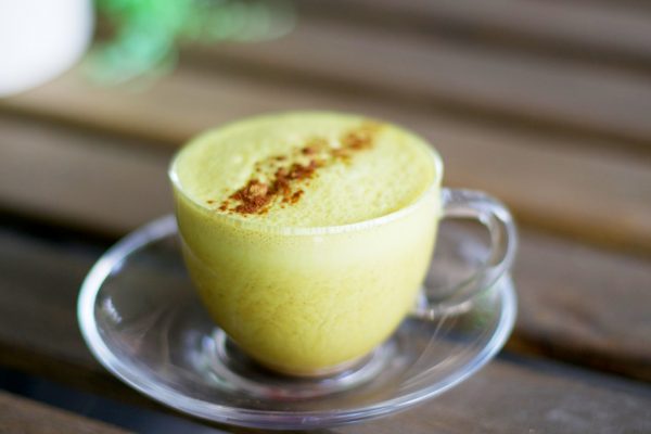 Turmeric Latte via www.clairekcreations.com
