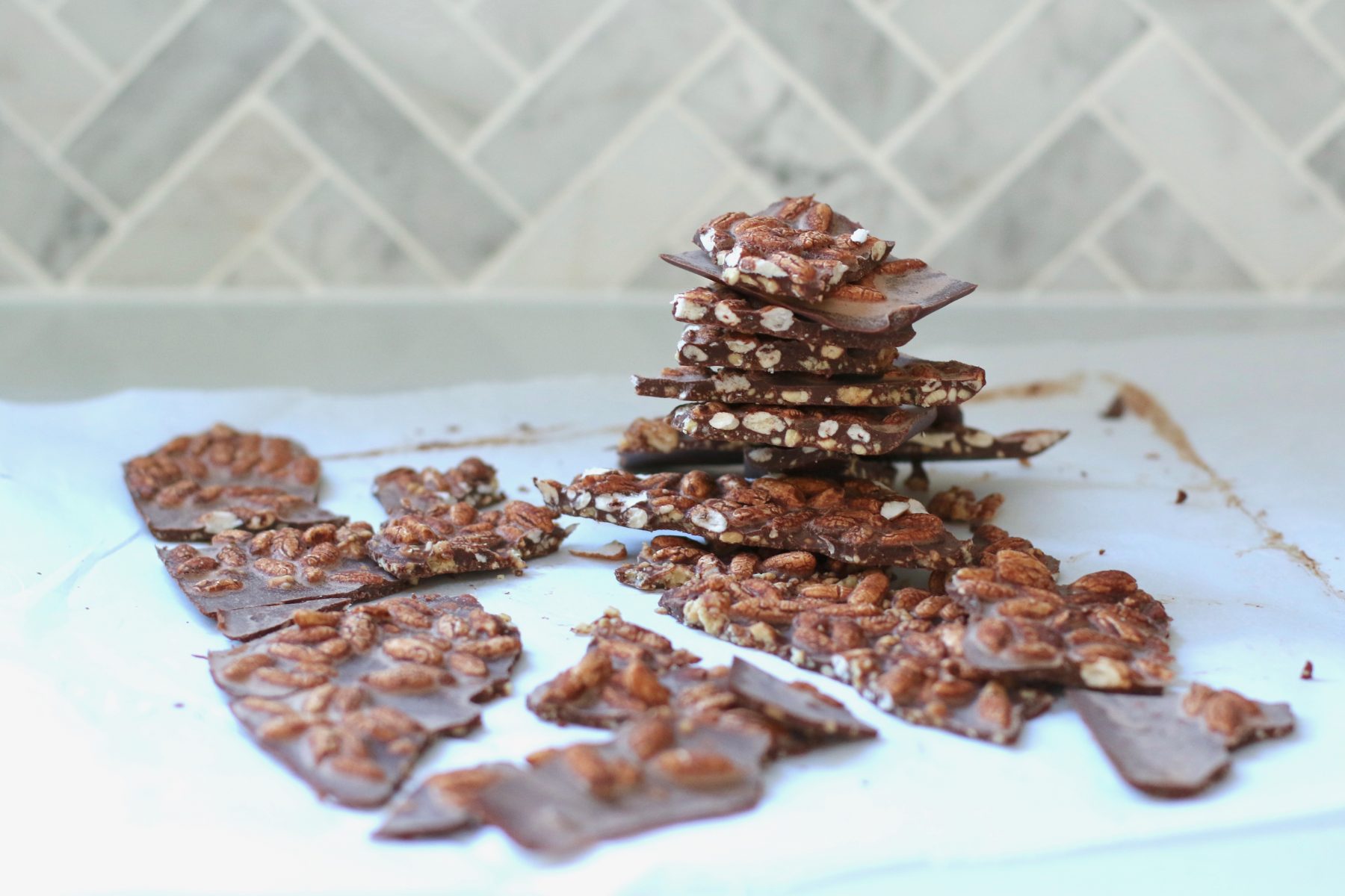 Raw mint chocolate with peanut butter via www.clairekcreations.com