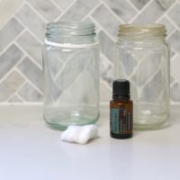How to remove labels from glass jars