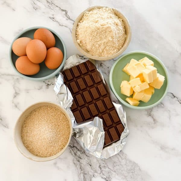 Ingredients for 5 ingredient flourless chocolate cake