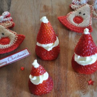 Santa strawberries - it's begining to look a lot like Christmas!