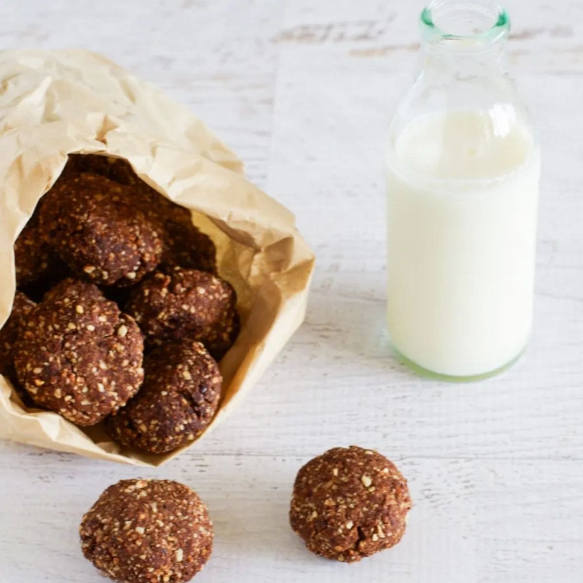 Choc nut biscuits (gluten, sugar, egg & dairy free)