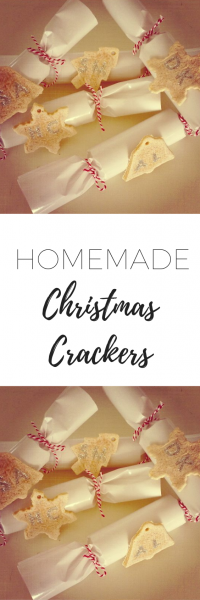Homemade christmas crackers - easy to make and delicious!