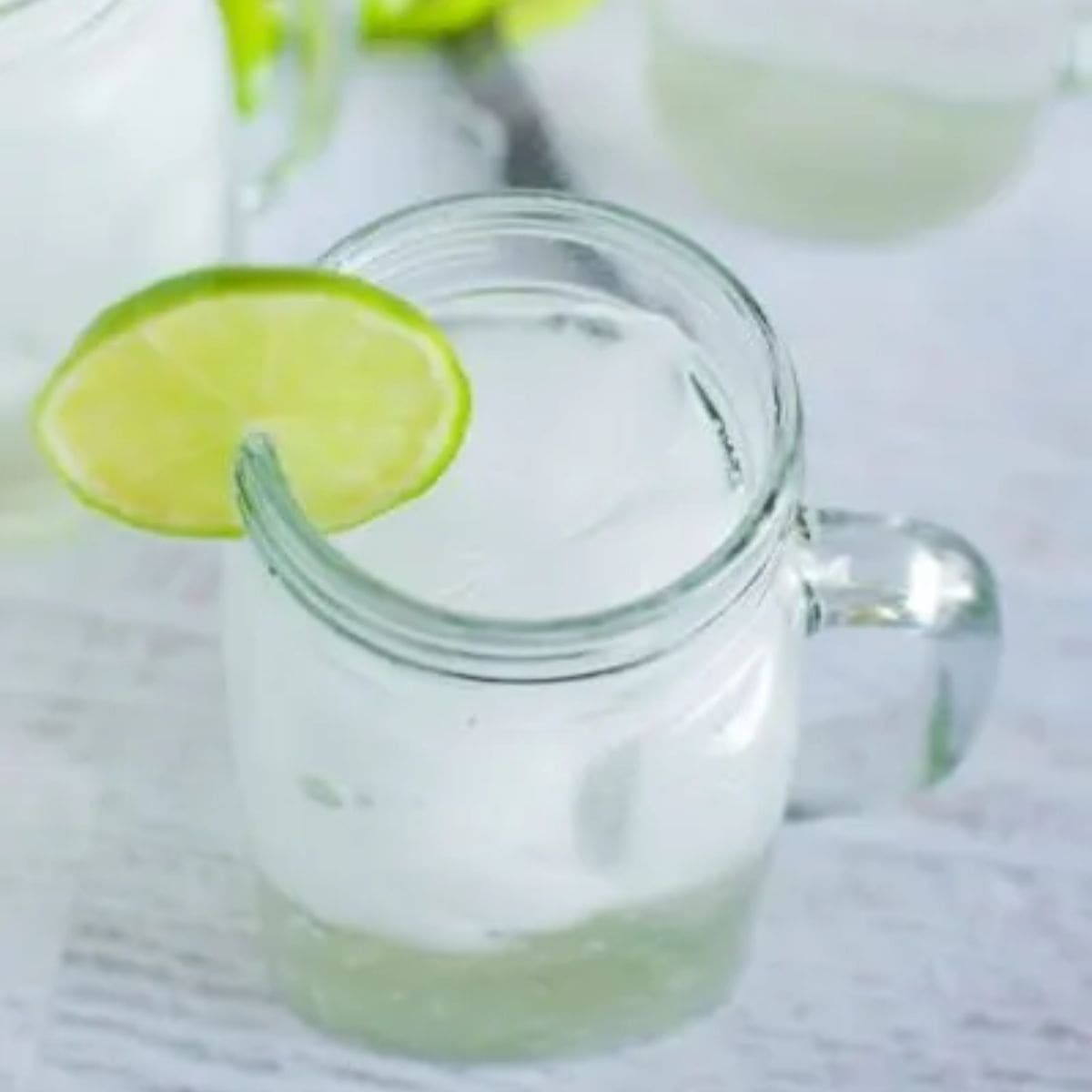 Ginger and lime fizz