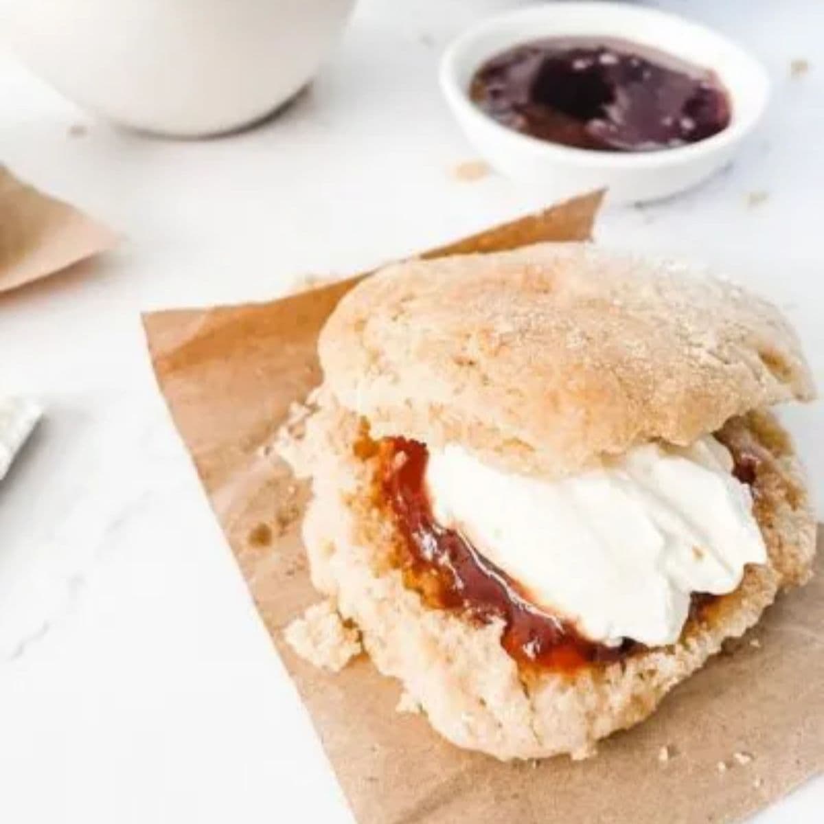 3 ingredient scones with lemonade