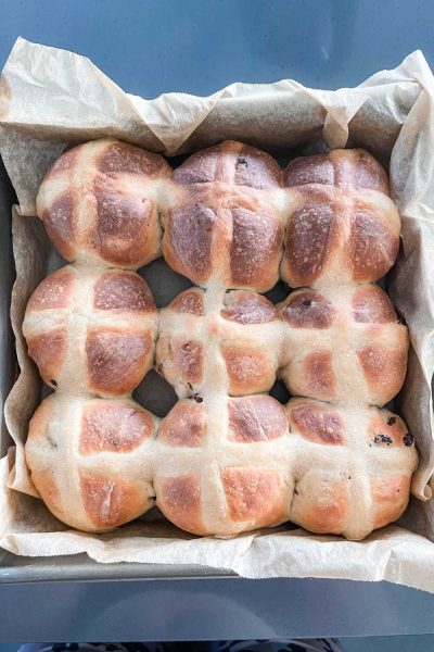 Best soft fluffy hot cross buns recipe (with sourdough) freshly baked from the oven