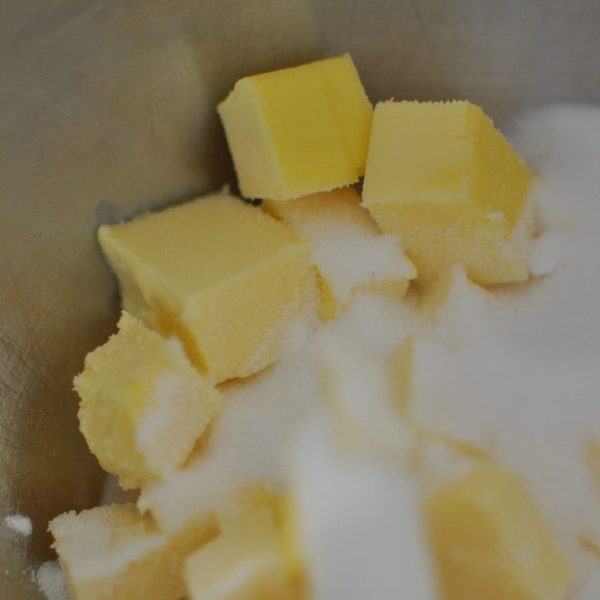 Creaming butter and sugar