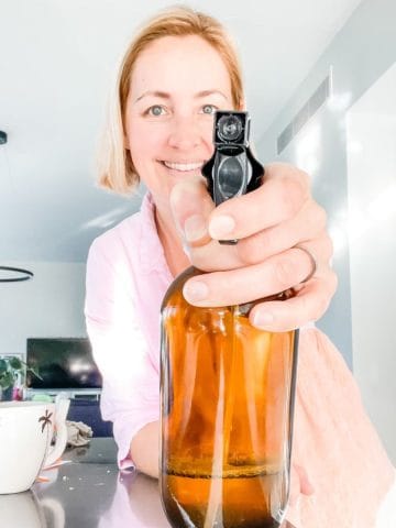 All purpose low tox cleaning spray